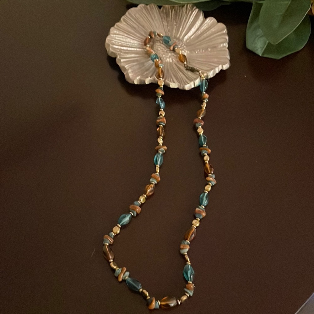 Beaded necklace